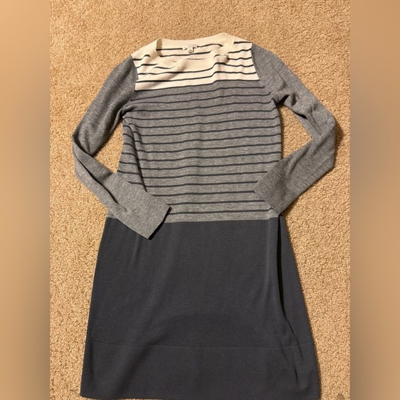 GAP Dresses & Skirts - GAP Sweater Dress